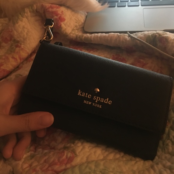 kate spade Handbags - Brand new wristlet